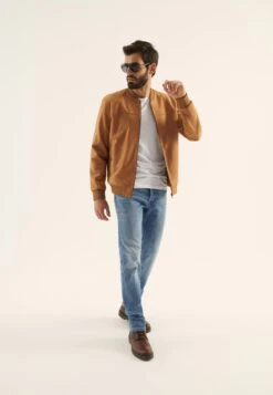 Pier One -Pier One 04dc92bc9e3b41a5b22b6b1700859080