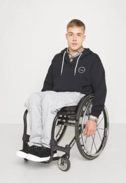 Pier One Sudadera - Black 17 Pier One Sudadera - Black -Pier One 05267c9511b04bee945f356f818098f8