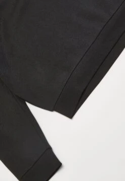 Pier One Sudadera - Black 24 Pier One Sudadera - Black -Pier One 1f244920b0064e3a906efd66d0d057e9