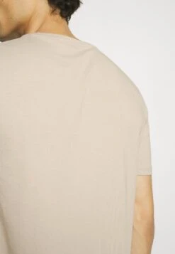 Pier One 5 Pack - Camiseta Básica - Dark Grey/Dark Blue/Olive -Pier One 465249700bc24e9d89c474fbc69b5b15