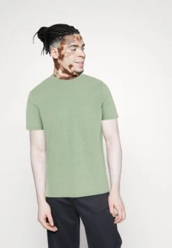 Pier One 7 Pack - Camiseta Básica - White/Yellow/Lilac -Pier One 56c30a29de7145ecb570519538b9bcc3