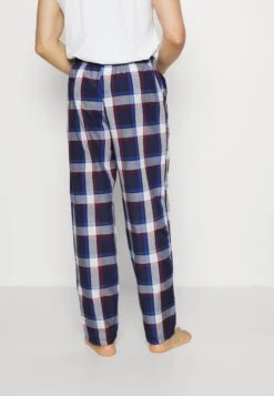 Pier One 2 Pack - Pantalón De Pijama - 503 - Dark Blue_302 - Red 9 Pier One 2 Pack - Pantalón De Pijama - 503 - Dark Blue_302 - Red -Pier One 61f2048aa9de4452822bf981b723ea2e