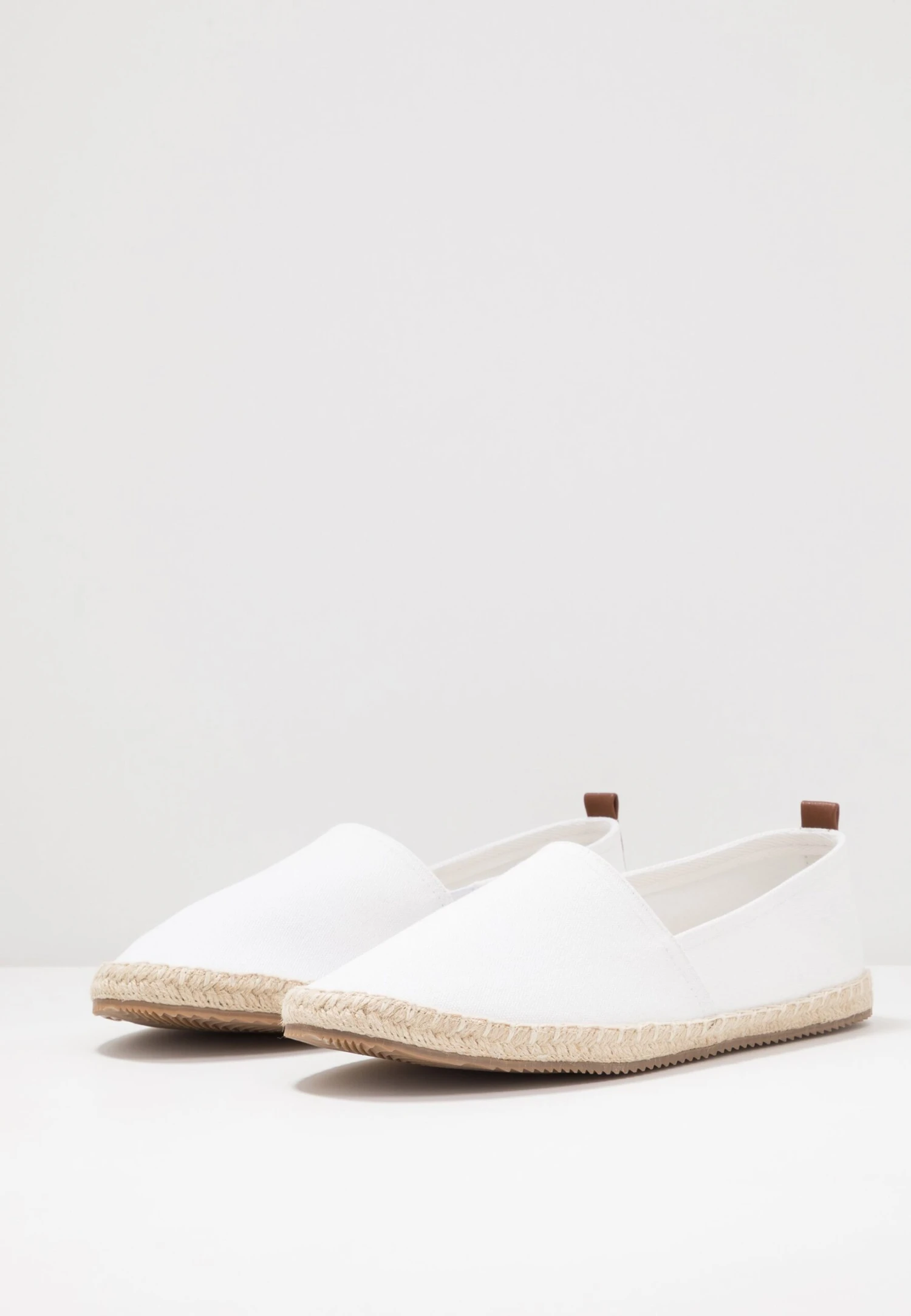 Pier One Rena Espadrille Unisex - Alpargatas - White 3 Pier One Rena Espadrille Unisex - Alpargatas - White - Imagen 3