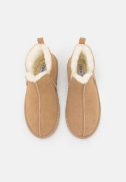 Pier One Leather- Pantuflas - Beige -Pier One a3189e62d70c4a25956ca62fc91c060e