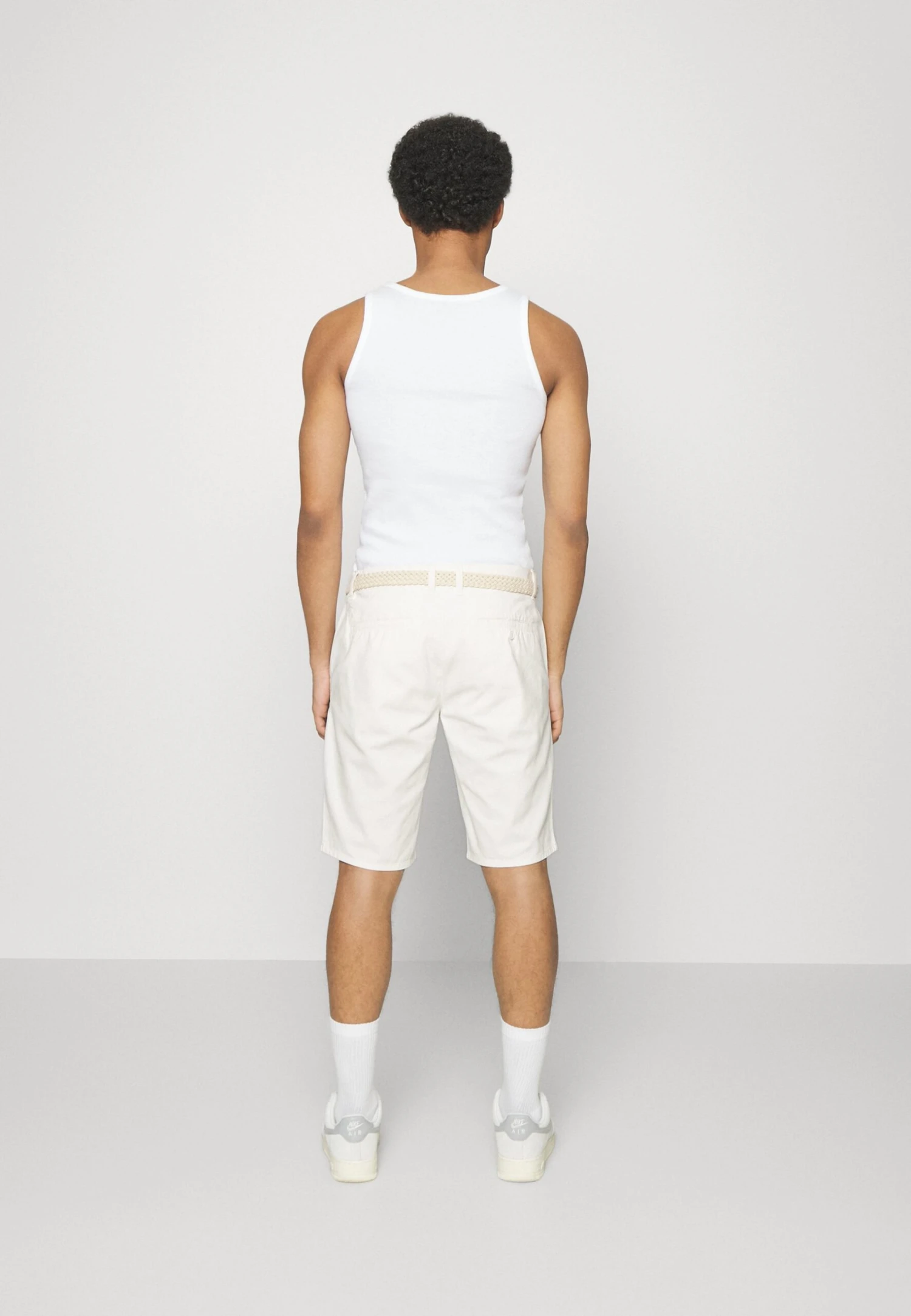 Pier One Shorts - White 3 Pier One Shorts - White - Imagen 3