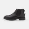 Pier One Leather - Botines Bajos - Black