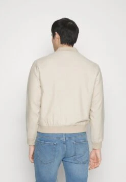 Pier One Chaquetas Bomber - Beige 7 Pier One Chaquetas Bomber - Beige -Pier One ba865374a5974ac187bf6ede3af27cf5