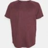 Pier One Plus Size - Camiseta Básica - Bordeaux