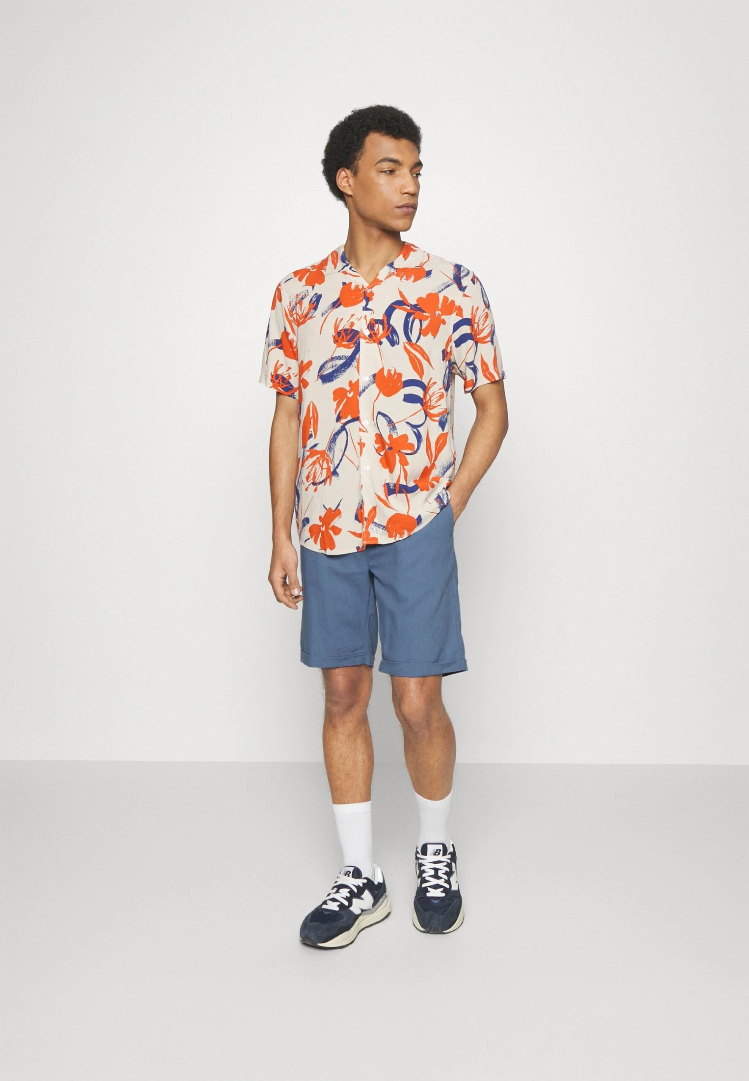 Pier One Linen Blend Drawcord Shorts- Shorts - Blue 2 Pier One Linen Blend Drawcord Shorts- Shorts - Blue - Imagen 2