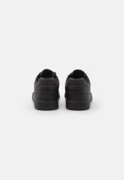 Pier One Unisex - Zapatillas - Black 8 Pier One Unisex - Zapatillas - Black -Pier One d25a330e1d6d427c8d92ff71851fcd7d