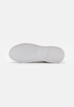 Pier One Unisex - Zapatillas - White -Pier One e2a5a64afecd4f079860774a1a970a80