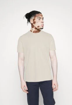 Pier One 7 Pack - Camiseta Básica - White/Yellow/Lilac -Pier One e68ad65920fd4f69b53ce8f7897ba836