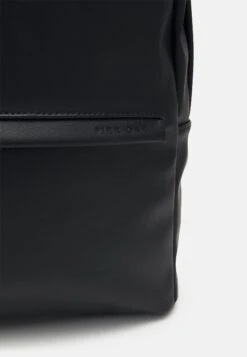 Pier One Unisex - Mochila - Black -Pier One e85bdf2004e344c7851a62fb60dfc776