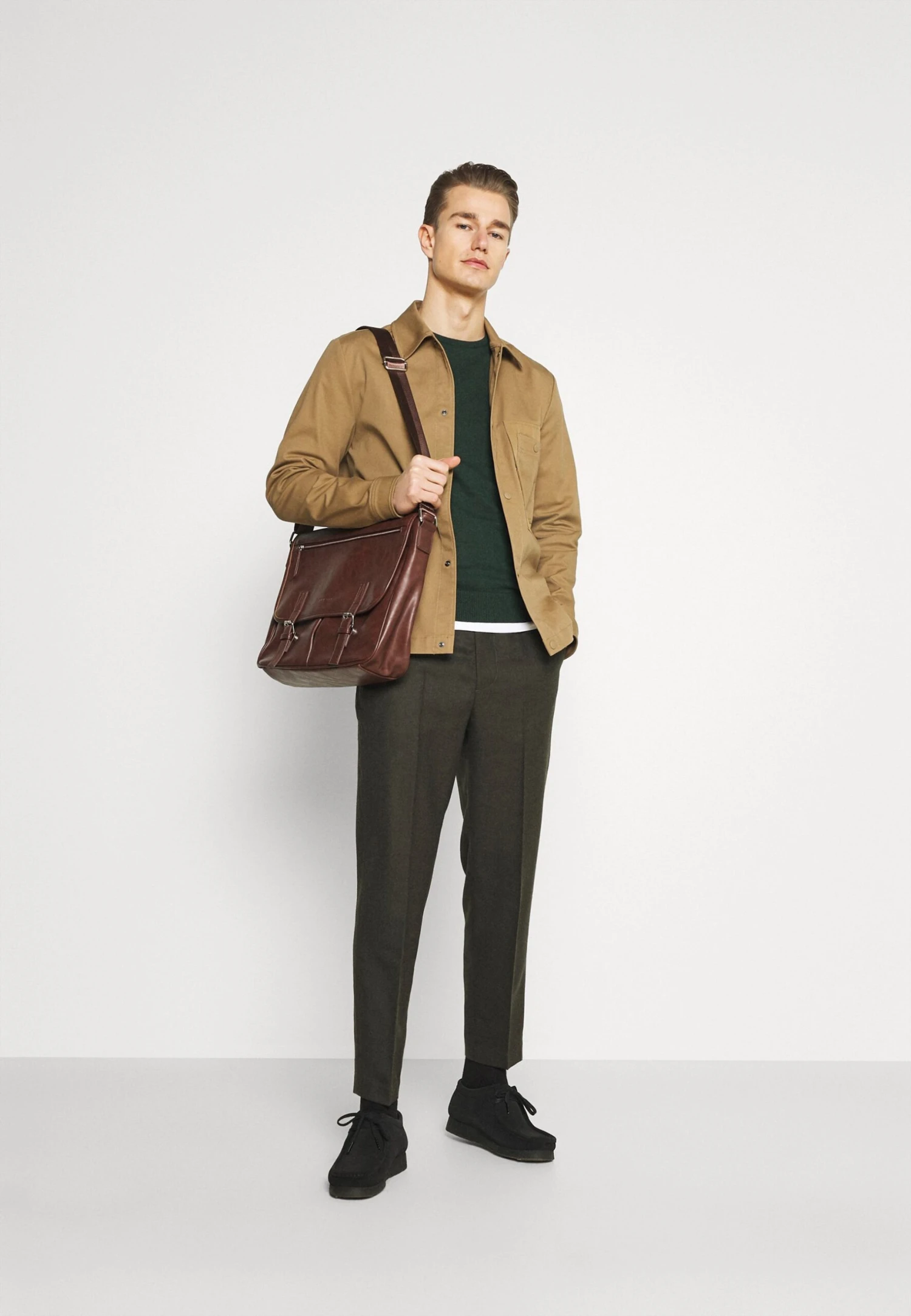 Pier One Basic Crewneck - Jersey De Punto - Mottled Dark Green 2 Pier One Basic Crewneck - Jersey De Punto - Mottled Dark Green - Imagen 2