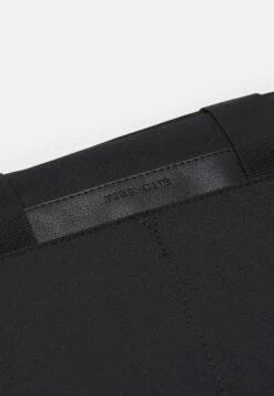 Pier One Unisex - Funda Para Portátil - Black 7 Pier One Unisex - Funda Para Portátil - Black -Pier One efdab5b0774046cab7ce4c22eb419887