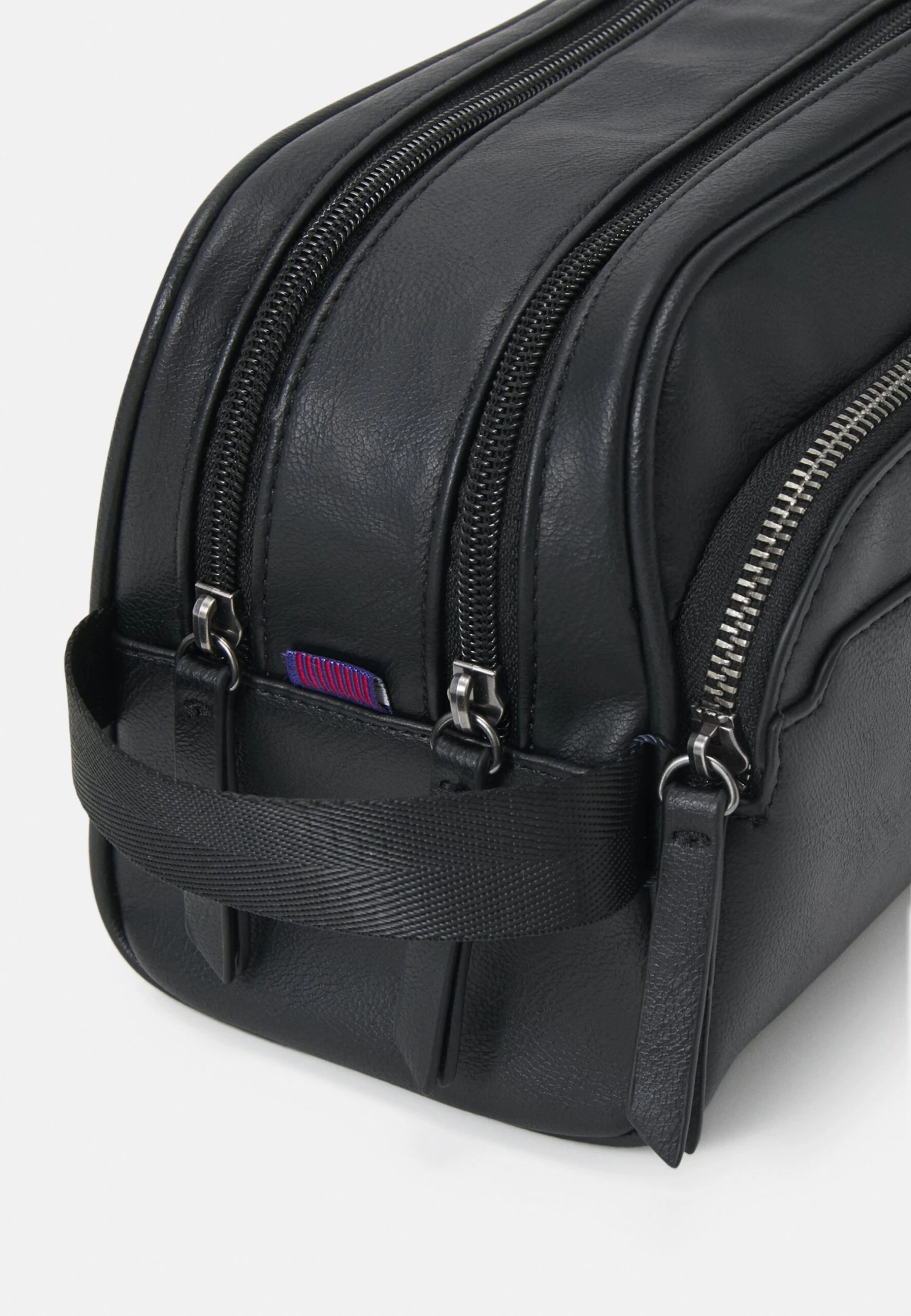 Pier One Neceser - Black 4 Pier One Neceser - Black - Imagen 4